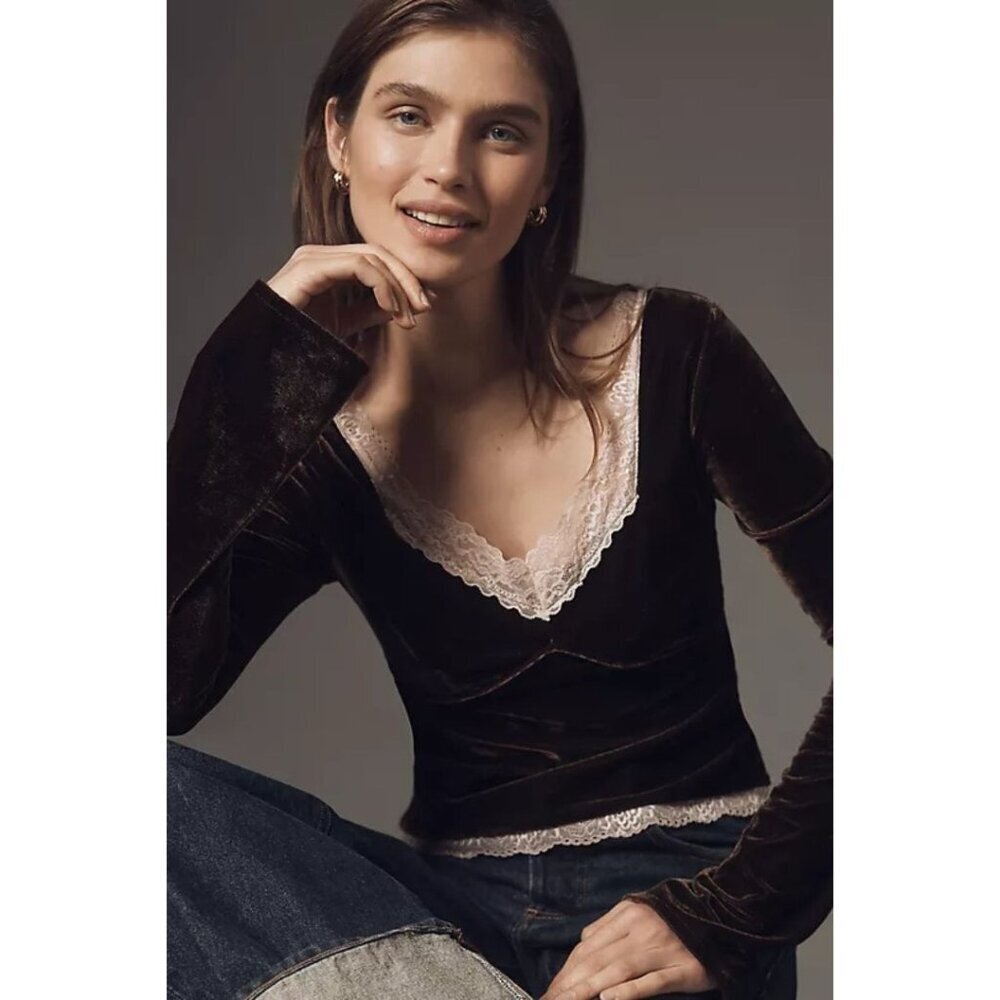By Anthropologie Velvet Lace Trim V-Neck Shirt Top Women's Size S Brown